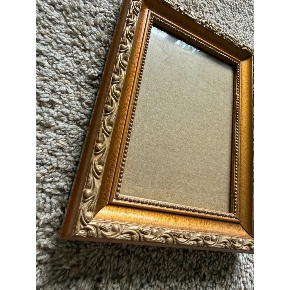 Vintage Gold Ornate Picture Frame 5x7 Scroll baroque Tabletop Wall Decor